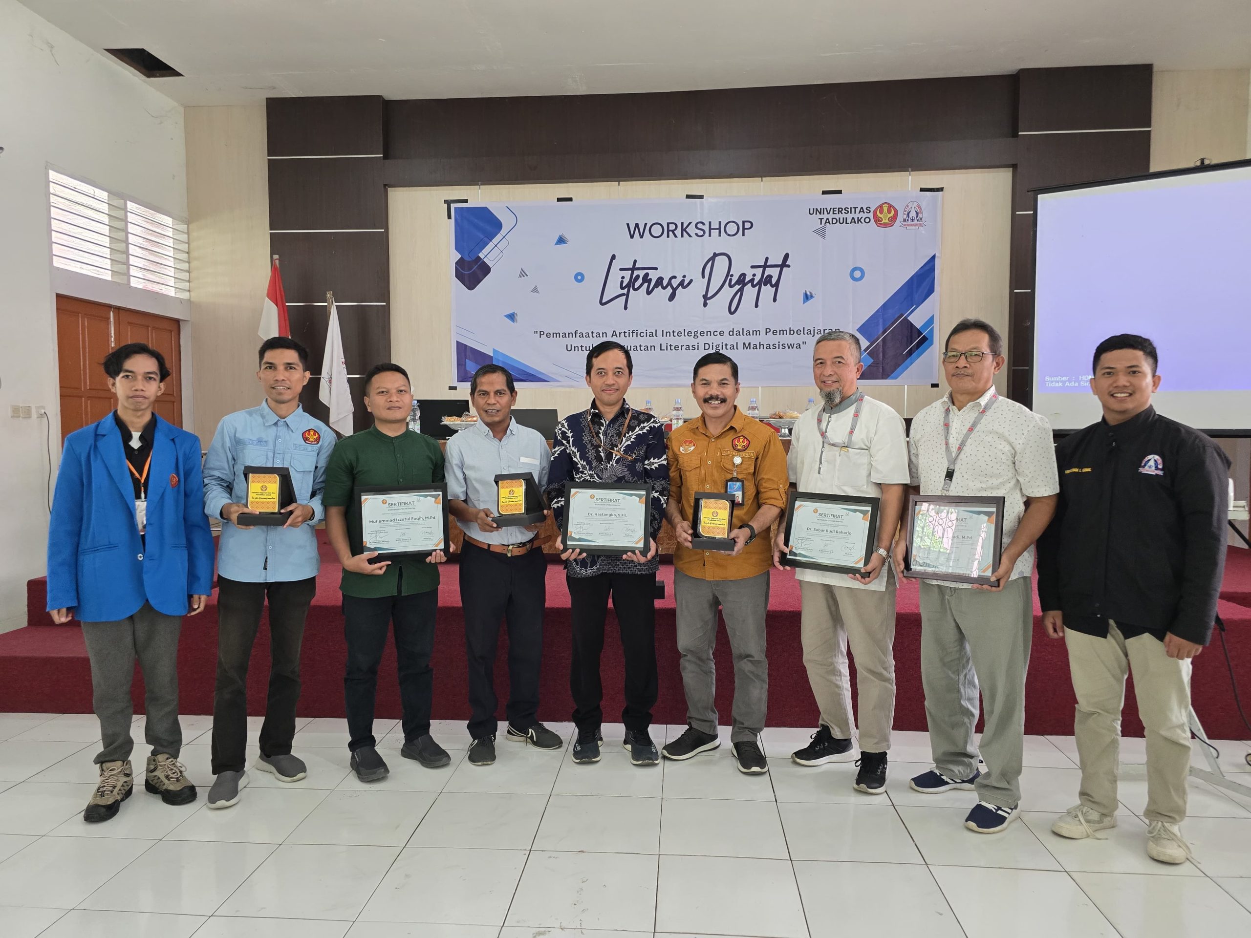 Literasi Digital Pendidikan Fisika FKIP UNTAD