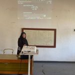 Mahasiswa Fisika Dasar II FKIP Universitas Tadulako Latih Berpikir Kritis dengan Diskusi Jawaban ChatGPT