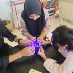 Mahasiswa Elektronika 2 Kelas C Berhasil Rancang dan Uji Rangkaian Gerbang Logika, Latih Keterampilan Digital Sejak Dini