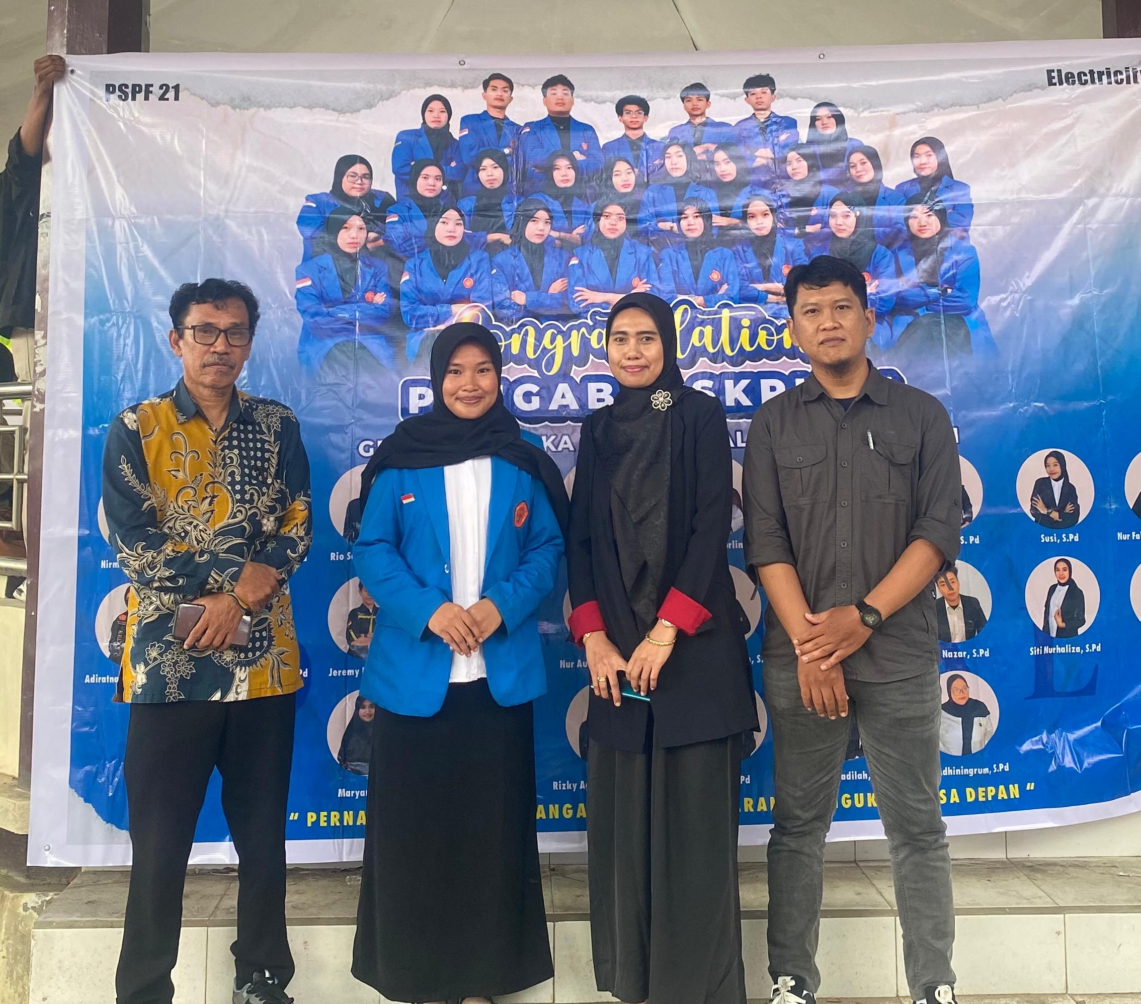 Mahasiswa Pendidikan Fisika FKIP Universitas Tadulako Lulus Tepat Waktu