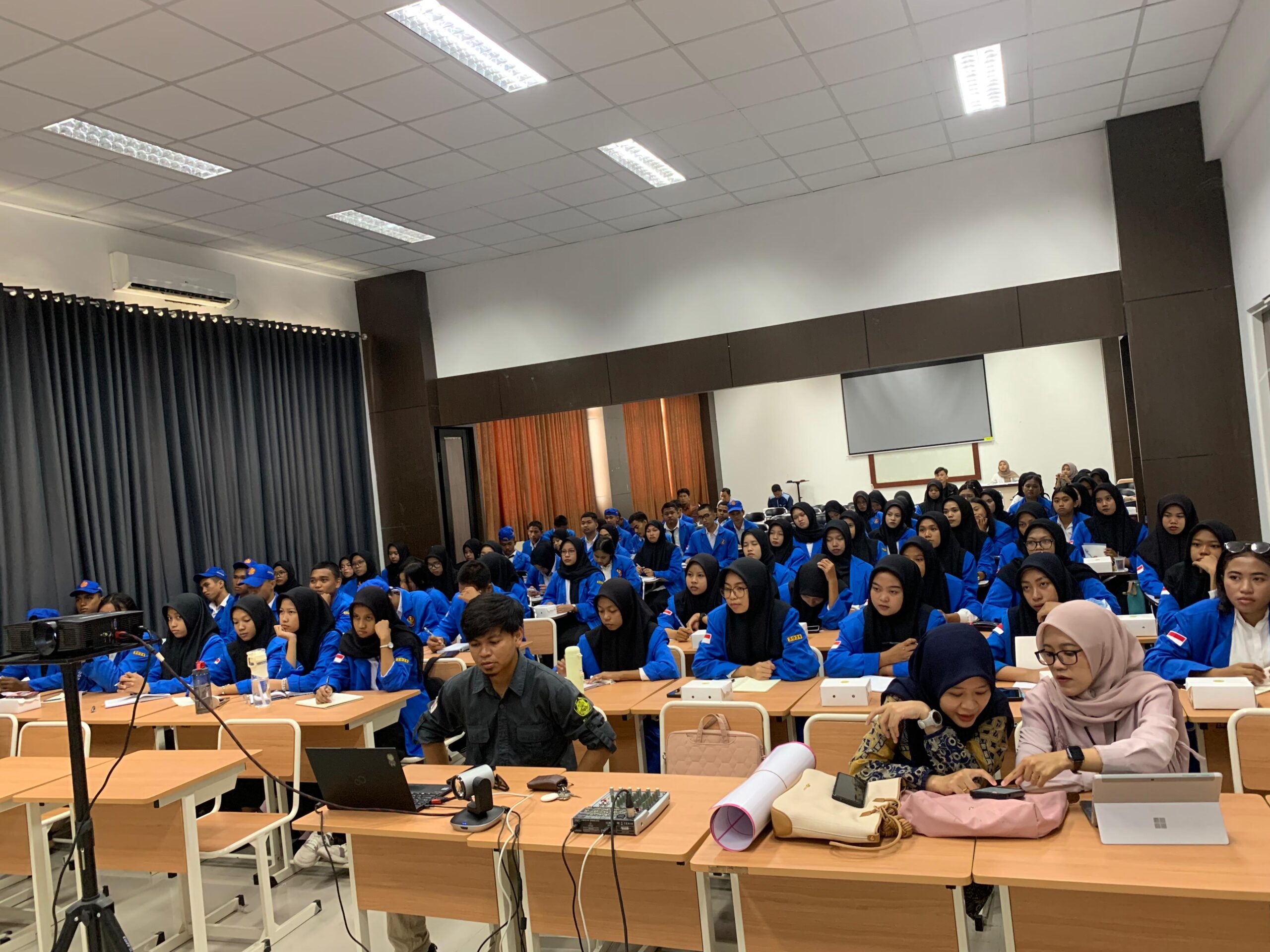 Kuliah Umum Hari Pertama 2025