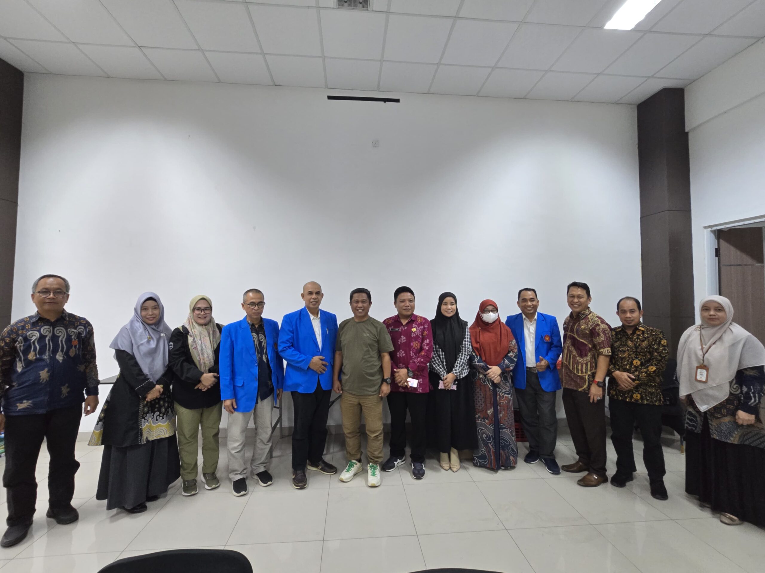 Proses Asesmen Lapangan (AL) akreditasi Program Studi Pendidikan Fisika, Fakultas Keguruan dan Ilmu Pendidikan (FKIP) Universitas Tadulako oleh Lembaga Akreditasi Mandiri Kependidikan (LAMDIK)